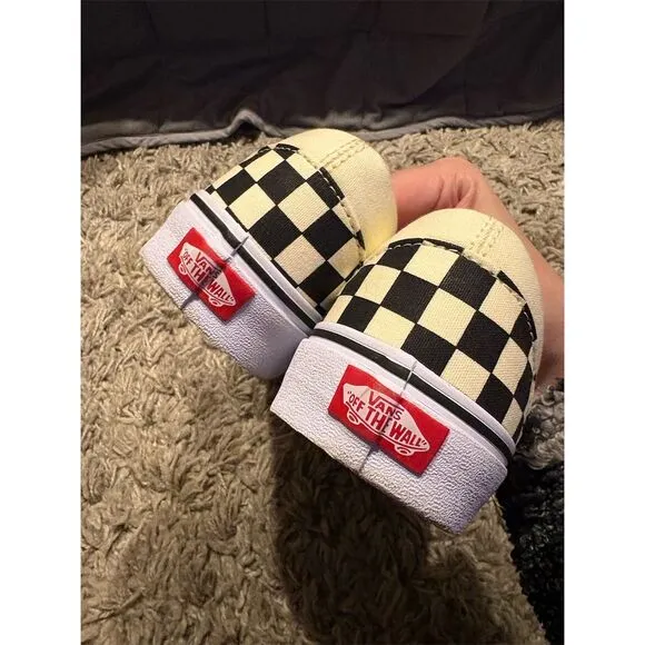 Vans Men's Checkerboard Slip-On Sneakers Black Size 8.5 Casual Shoes