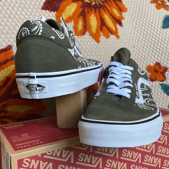 Vans Old School Peace Paisley Grape Leaf Men’s sneakers - athletic shoes