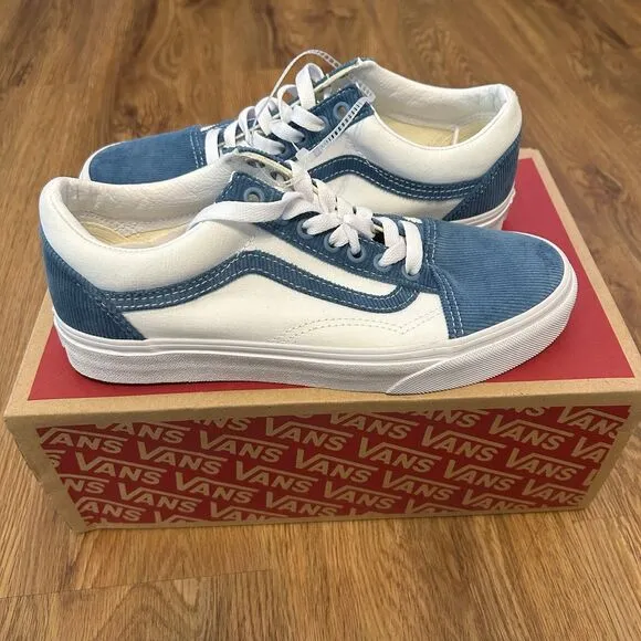 VANS old skool corduroy lace up shoes sneakers women’s 8 new