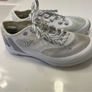 Varsity Ascend Air Cheer Tumble Shoes White Youth 2
