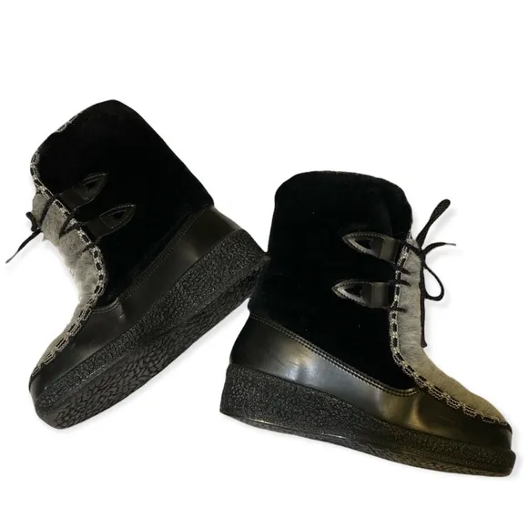 Vintage Snowland Cozy Boots size 6