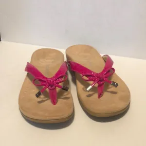 Vionic Dragonfruit Bella II Toe Post Leather Sandals