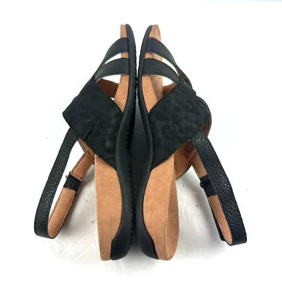 Vionic Eira Sandals 10 Black Leather Orthotic Sandals Womens BRAND NEW