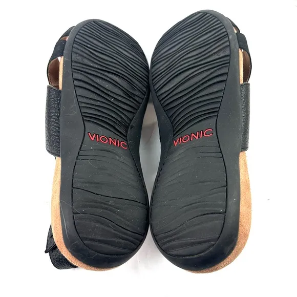 Vionic Eira Sandals 10 Black Leather Orthotic Sandals Womens BRAND NEW