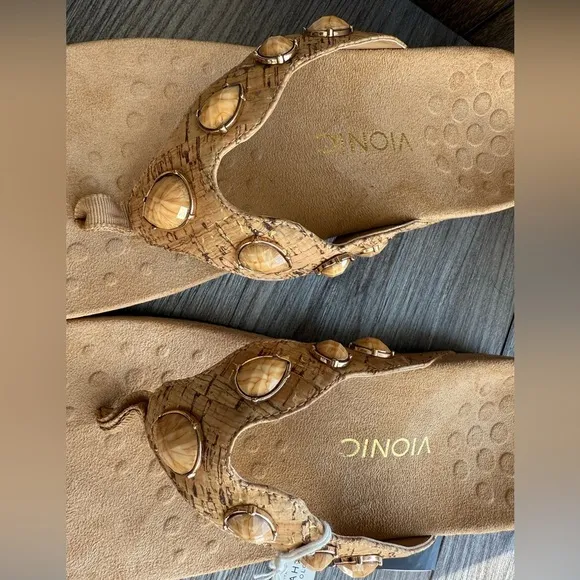 Vionic Eve ll Jeweled Cork Sandals Orthotic Comfort Thong Flip Flops Tan Size 10