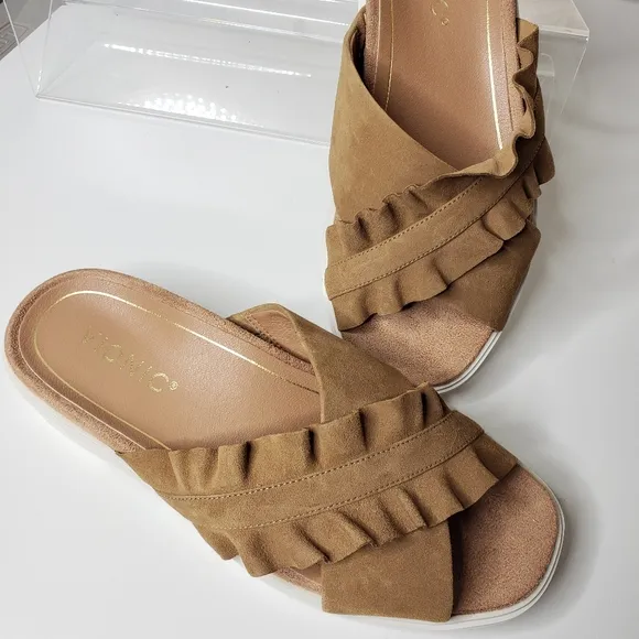 Vionic Lelia Azalea Suede Ruffle Slide Orthopedic Support Comfort Sandal 6.5 NIB