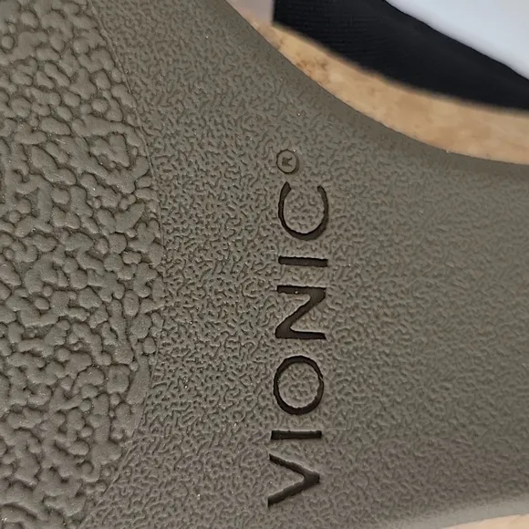 Vionic Leticia Slide Sandals Black Leather Size 6.5