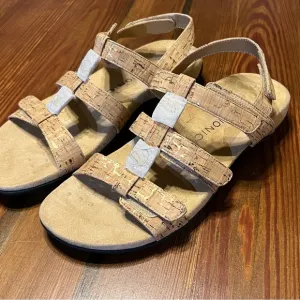 Vionic Rest Amber Gold Cork‎ SandalsSize 11- New Without Tags!