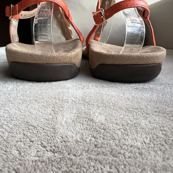 Vionic Rest Miami Orange Leather T-Strap Sandals Women 8 Gold Accents Strappy