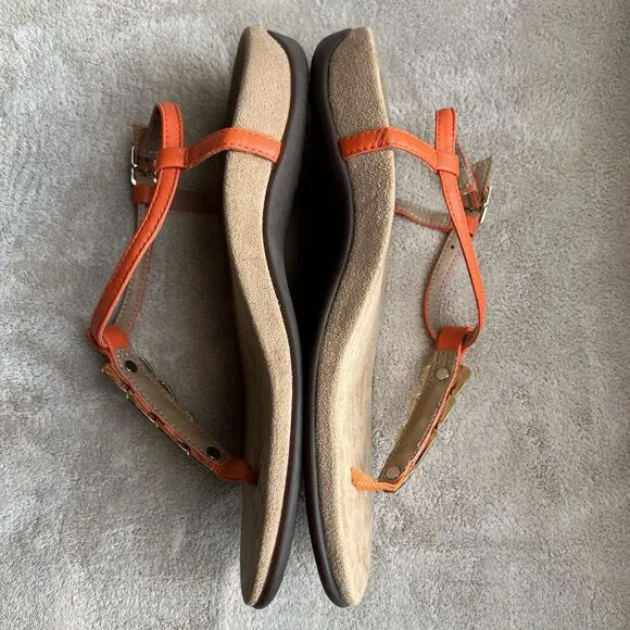 Vionic Rest Miami Orange Leather T-Strap Sandals Women 8 Gold Accents Strappy