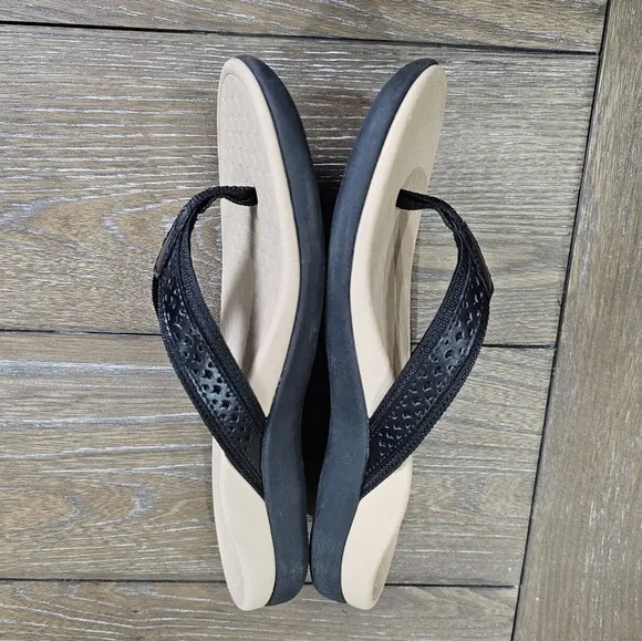 Vionic Sally Leather Toe Post Sandals, Womens Size 7, NWOT