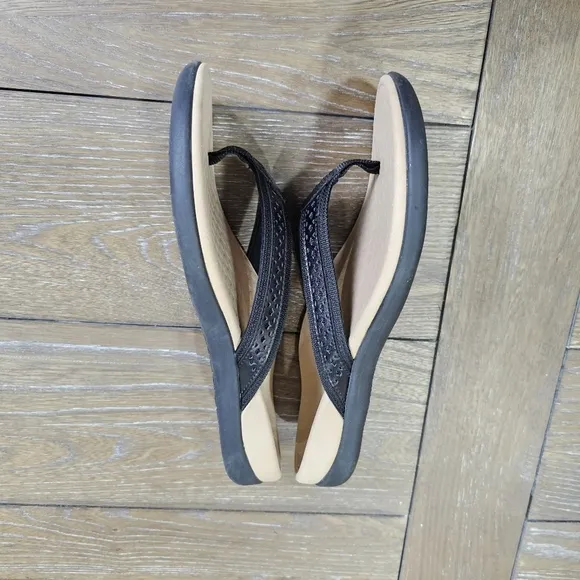 Vionic Sally Leather Toe Post Sandals, Womens Size 7, NWOT