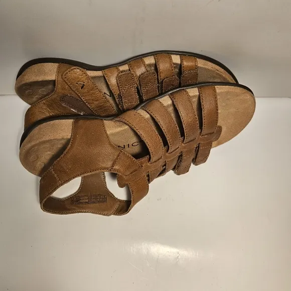 Vionic Size 6 Gladiator Flat Comfort Sandal Harissa Brown /Tan Adjustable Strap
