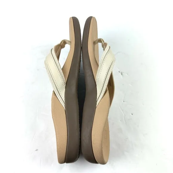 Vionic Tide Flip Flops 7 Ivory Leather Orthotic Sandals Womens Brand New