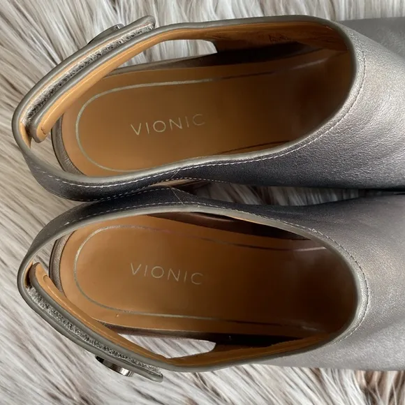 Vionic Valencia Comfort Heel Sandals Pewter Metallic Silver Leather Womens 10