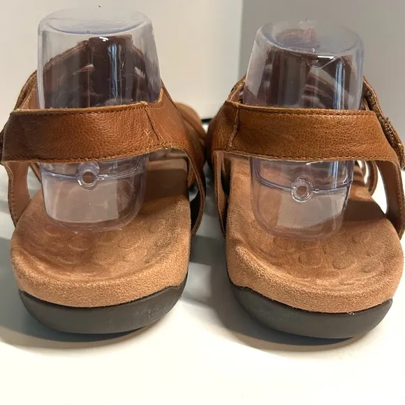 Vionic Women's Mocha Tan Harissa Leather Sandal in Size 10