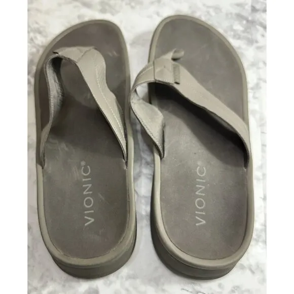 Vionic Wyatt Sandals Mens 10 Stone Flip Flops Arch Support Orthotic New