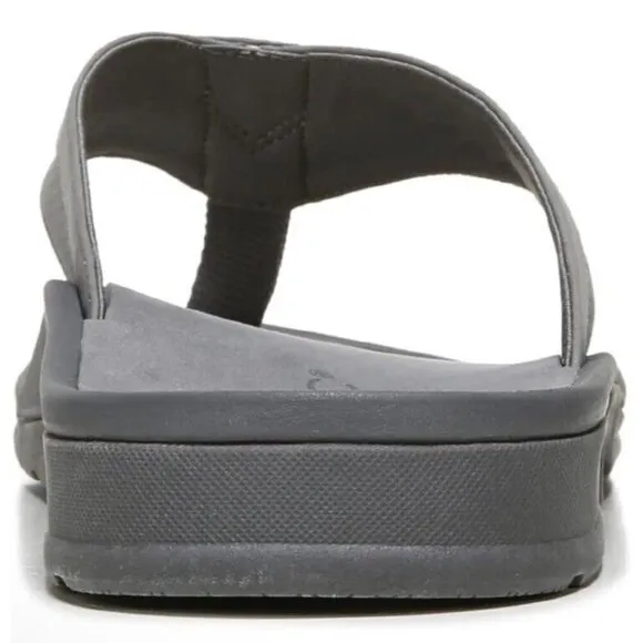 Vionic Wyatt Sandals Mens 9 Charcoal Gray Flip Flops Arch Support Orthotic New