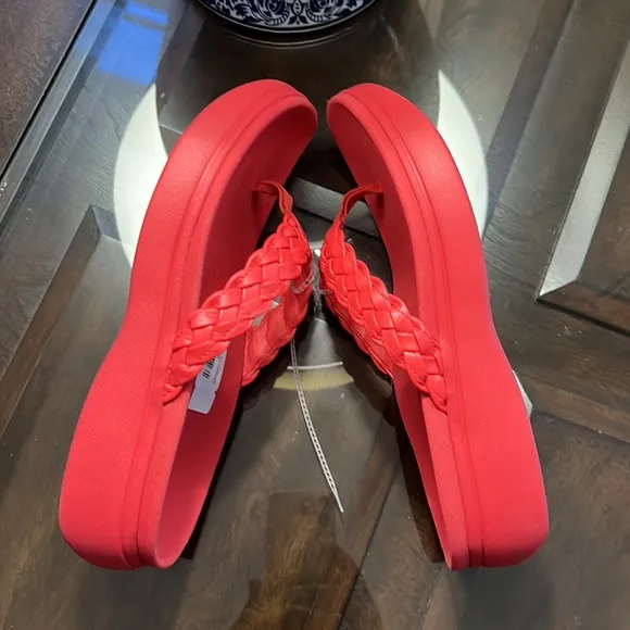 VionicKenji Braided Toe Post Platform Sandals