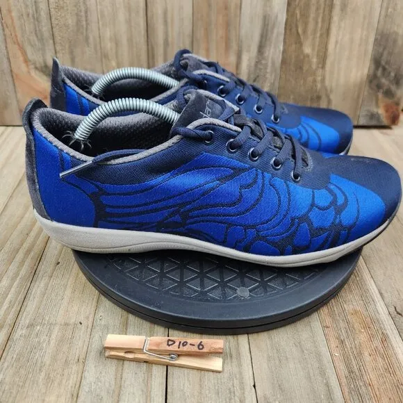 Womens Dansko Hanna size 9 (39 Euro) Geometric Casual Sneakers Shoes