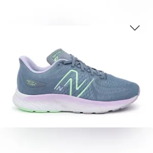 WOMEN'S NEW BALANCE EVOZ V3 RUNNING SHOES