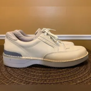 Women's Rockport W2314 Beige Pro-Walkers Vibram Leather Walking Shoes Size 7 EUC