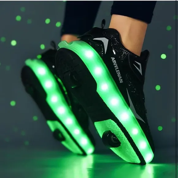 Ylllu Kids LED Roller Skate Shoes Single Wheel Light up Roller Shoes