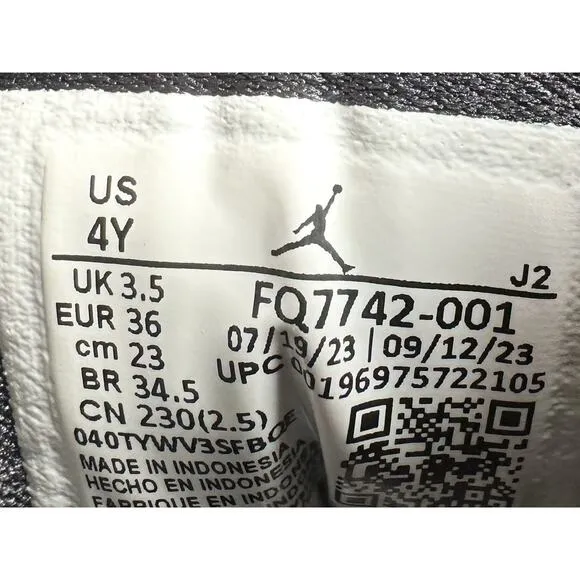 Youth Nike Air Jordan 1 Mid SE Craft (GS) Dark Smoke Gray/Black Sneakers Sz 4Y